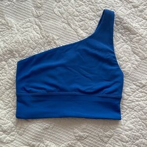 Lululemon assymetrical bra in pipe dream blue size 4